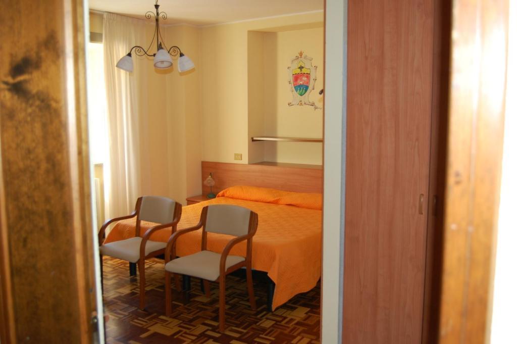Hotel Delle Alpi Sondalo Room photo